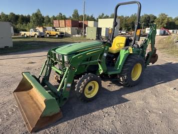Main image John Deere 3032E