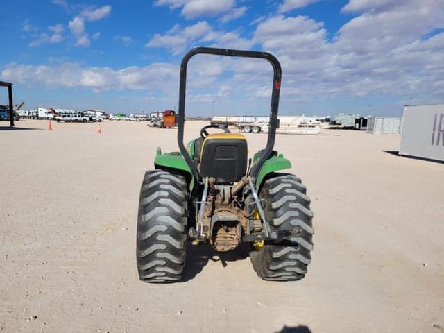 Image of John Deere 3032E equipment image 3
