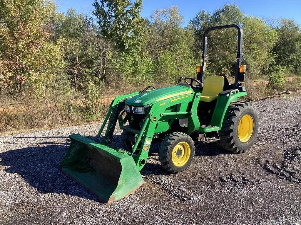 Image of John Deere 3032E Primary image