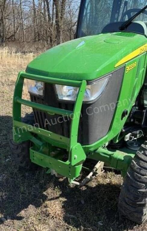 Image of John Deere 3033R equipment image 1