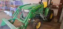 John Deere 3033R Image