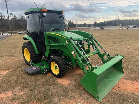 Image of John Deere 3033R equipment image 1