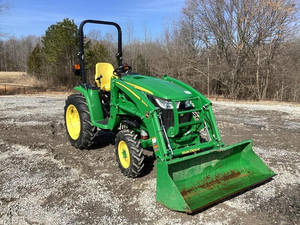 Image of John Deere 3033R Primary image