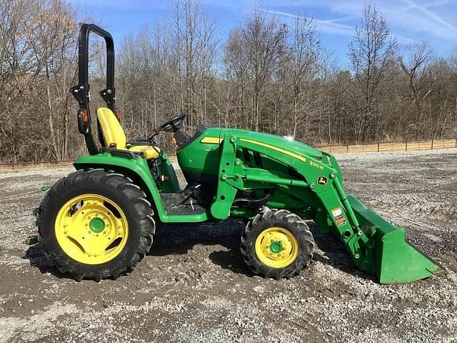 Image of John Deere 3033R equipment image 1