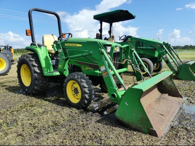 Image of John Deere 3038E equipment image 1