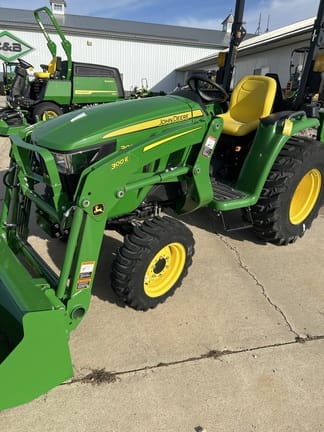 John Deere 3038E Equipment Image0