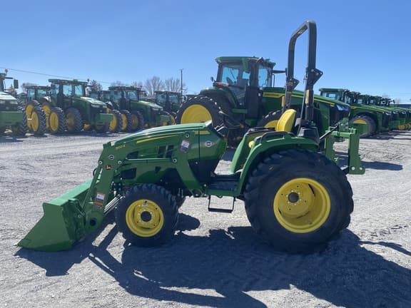 Image of John Deere 3038E equipment image 1