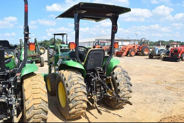 Image of John Deere 3038E equipment image 1