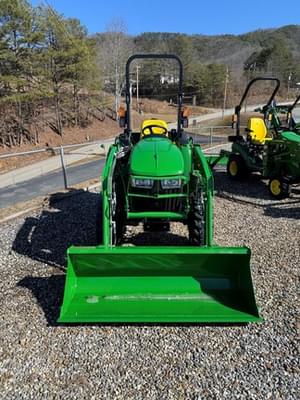 John Deere 3038E Image