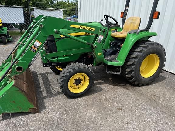 Image of John Deere 3038E Primary image