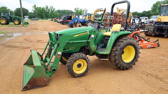 Image of John Deere 3038E equipment image 1