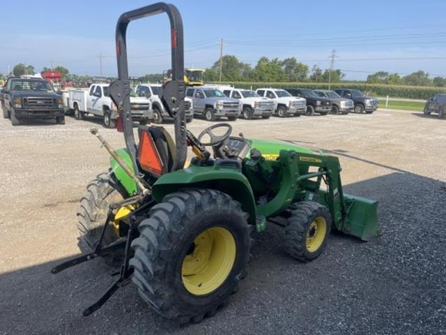 Image of John Deere 3038E equipment image 2