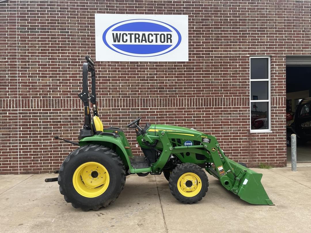 Image of John Deere 3038E Image 0
