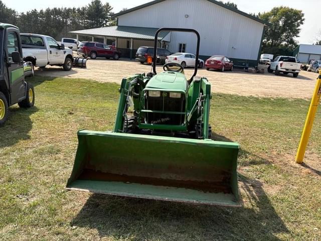 Image of John Deere 3038E equipment image 1