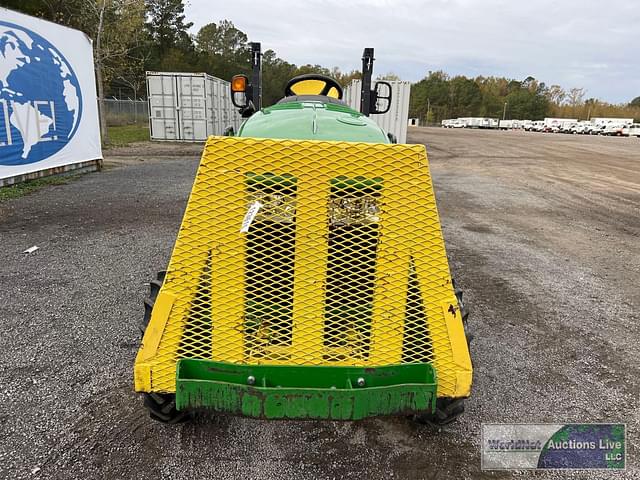 Image of John Deere 3039R equipment image 2