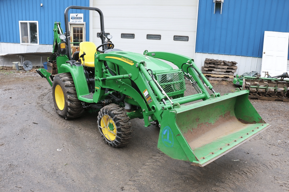 Main image John Deere 3039R