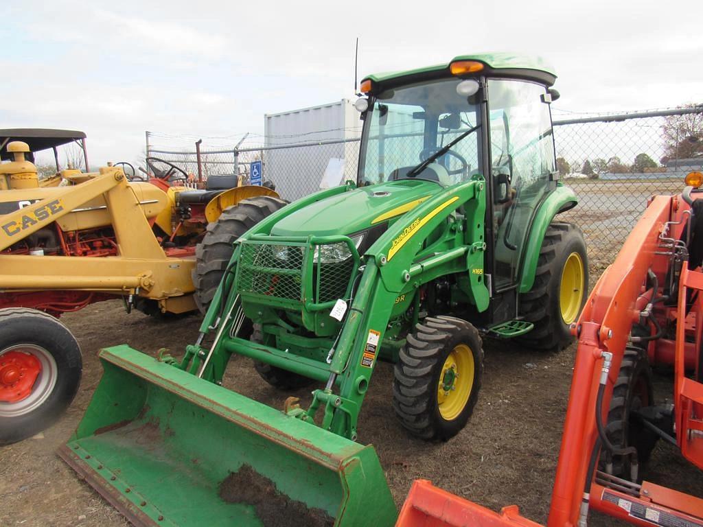 Image of John Deere 3039R Primary image