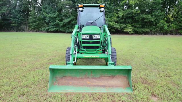 Image of John Deere 4044R equipment image 1