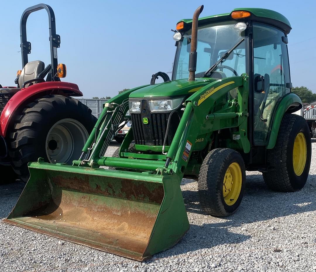 Image of John Deere 3046R Primary image