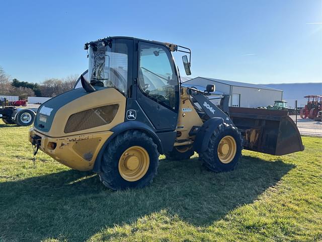 Image of John Deere 304K equipment image 4