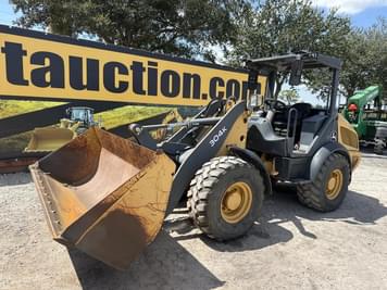 Main image John Deere 304K