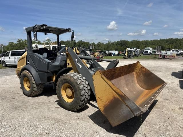 Image of John Deere 304K equipment image 4