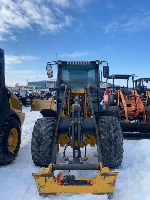 Image of John Deere 304L equipment image 2