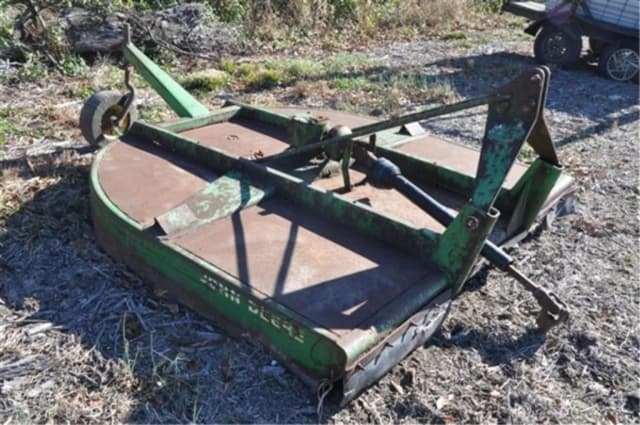 Image of John Deere 307 equipment image 4