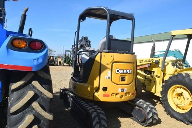 Image of John Deere 30G equipment image 1