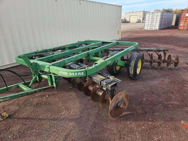 Image of John Deere 310 equipment image 2
