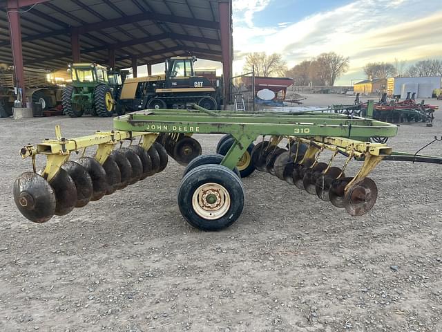 Image of John Deere 310 equipment image 3