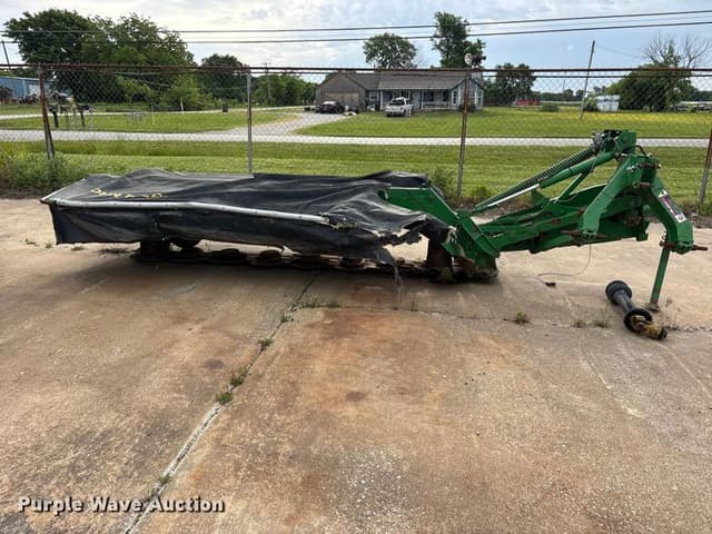 Image of John Deere R310 equipment image 1