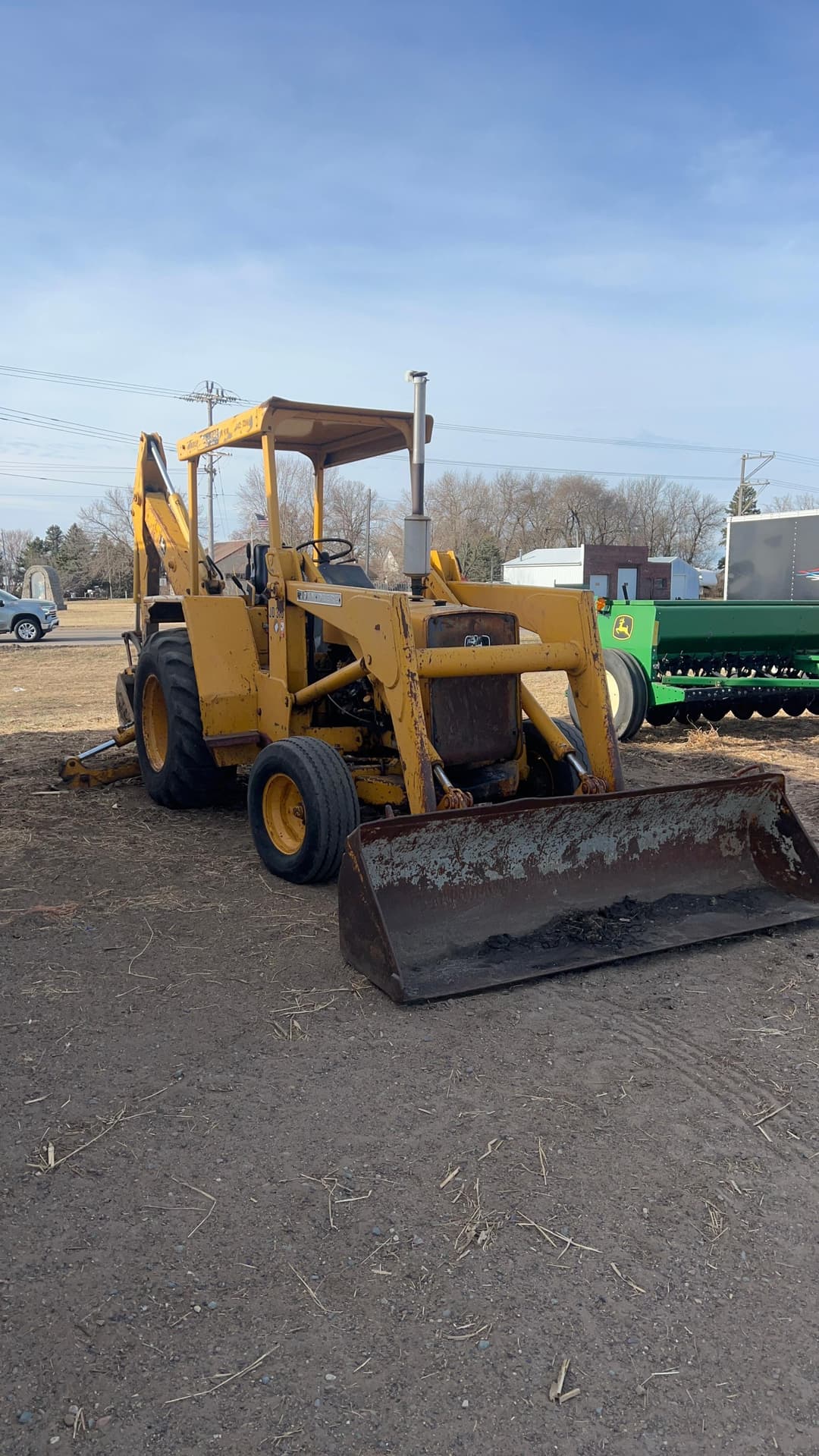 Image of John Deere 310 Primary image