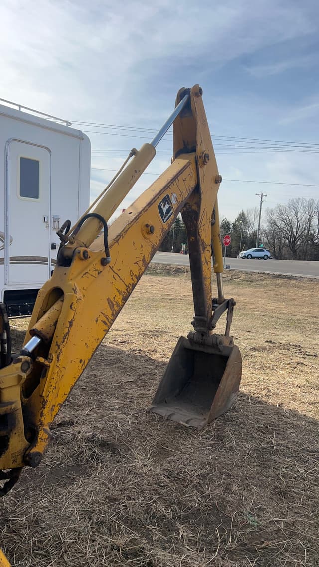 Image of John Deere 310 equipment image 3