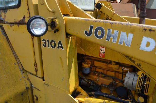 Image of John Deere 310A equipment image 4
