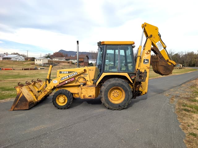 Image of John Deere 310D equipment image 1