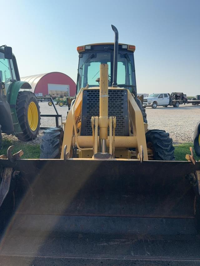 Image of John Deere 310E equipment image 2