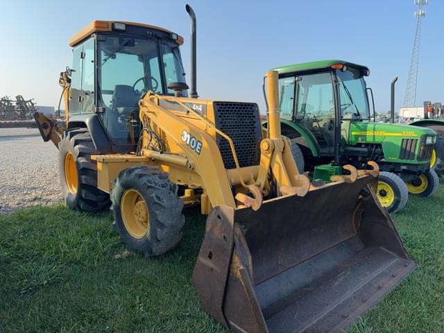 Image of John Deere 310E equipment image 3