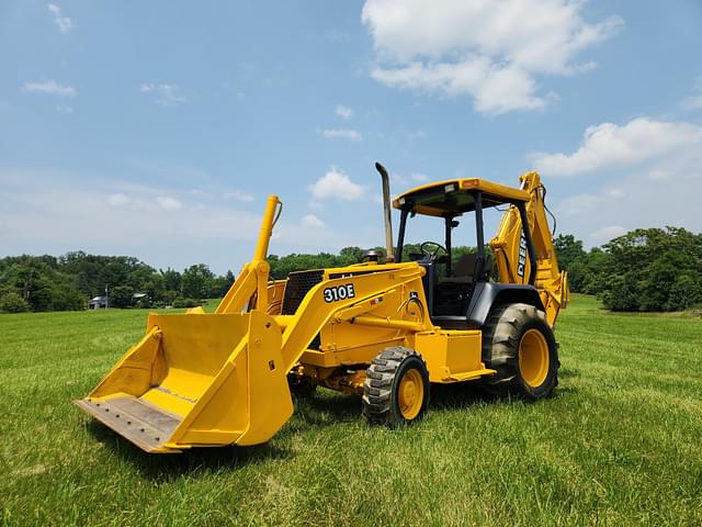 Image of John Deere 310E equipment image 1