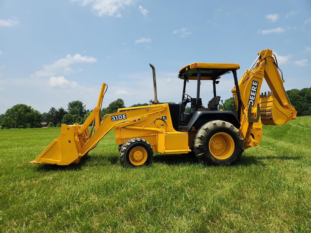 Image of John Deere 310E Primary image