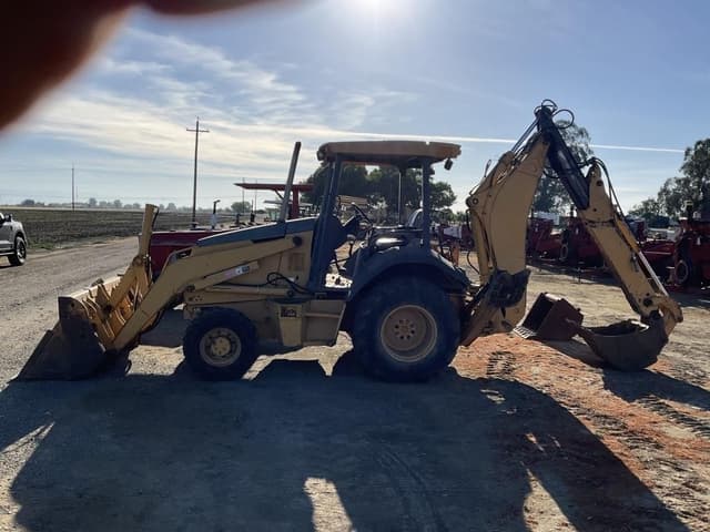 Image of John Deere 310G equipment image 3