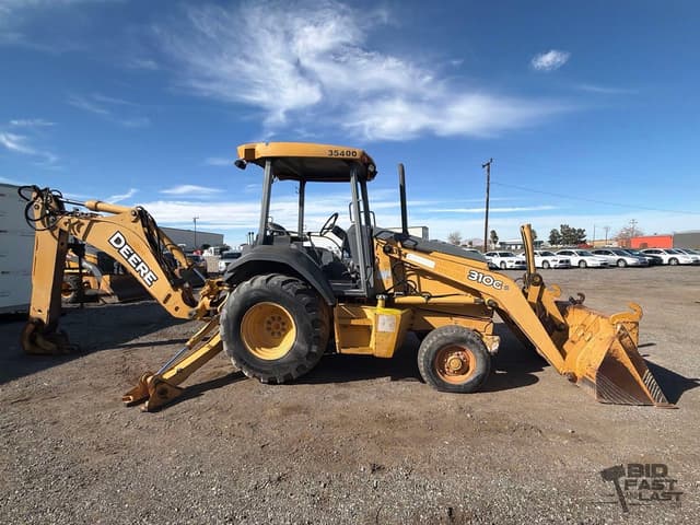 Image of John Deere 310G equipment image 3
