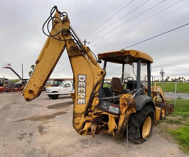 Image of John Deere 310G equipment image 3