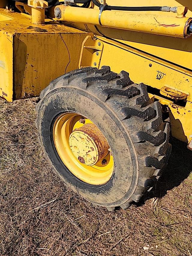 Image of John Deere 310G equipment image 3