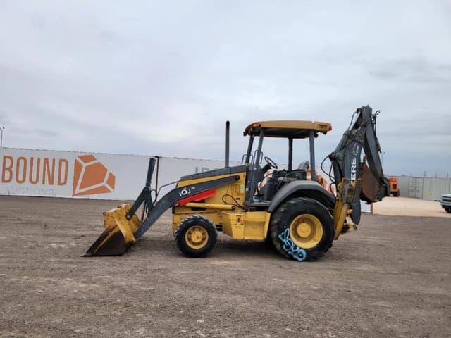 Image of John Deere 310J equipment image 1