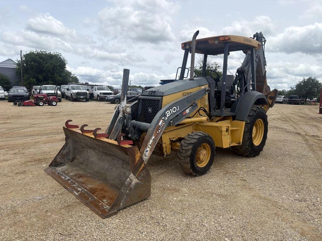 John Deere 310J Equipment Image0