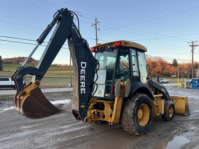 Image of John Deere 310J equipment image 4