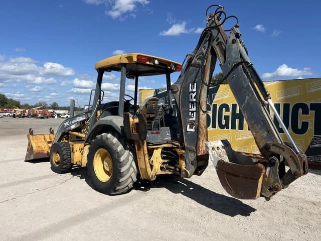 Image of John Deere 310J equipment image 1