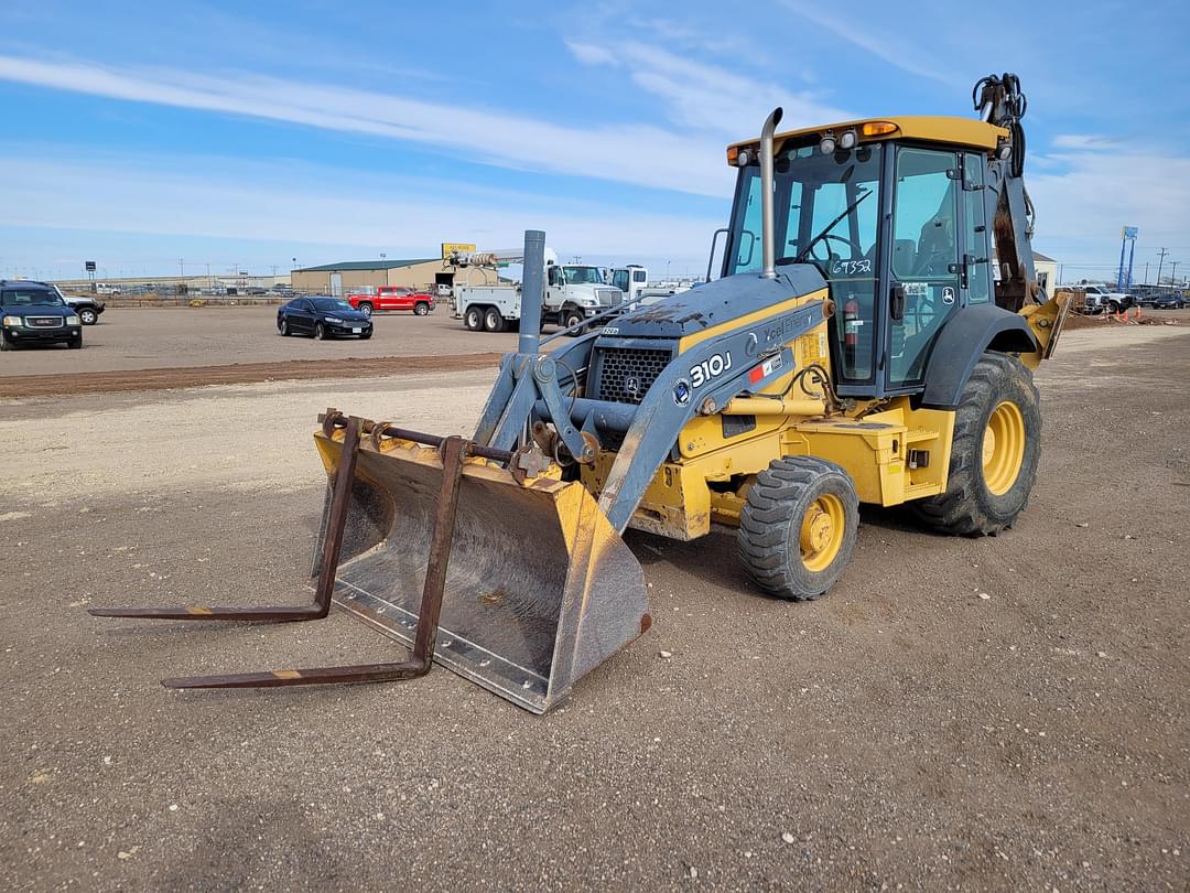 Image of John Deere 310J Primary image