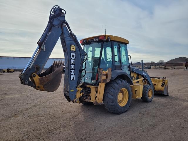 Image of John Deere 310J equipment image 4